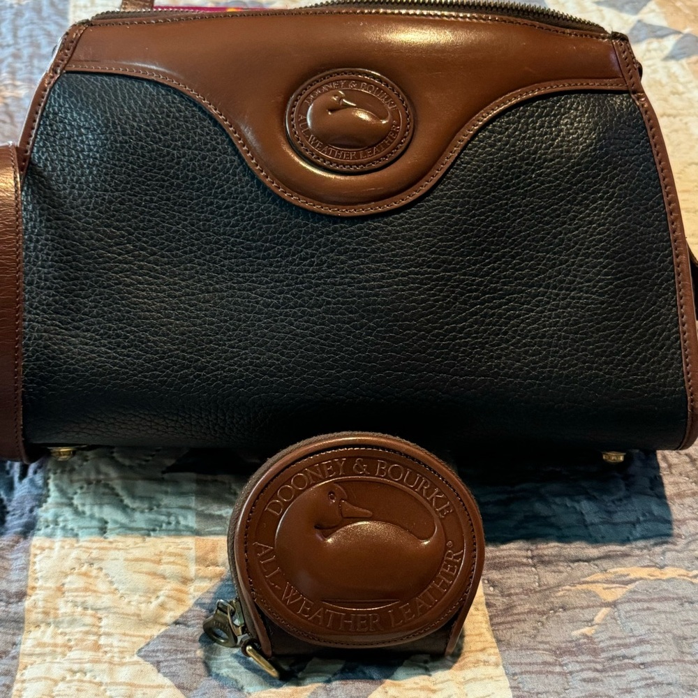 3 piece DOONEY and BOURKE Pebble Leather Black and chocolate brown Crossbody